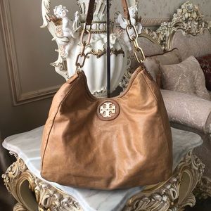 • TORY BURCH TAN HOBO BAG •